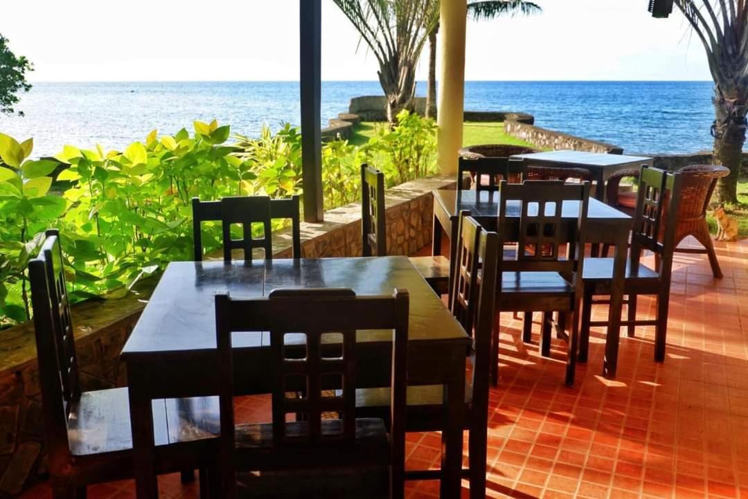 ממבג'או Puesta Del Sol Beach Bungalows And Restobar מראה חיצוני תמונה